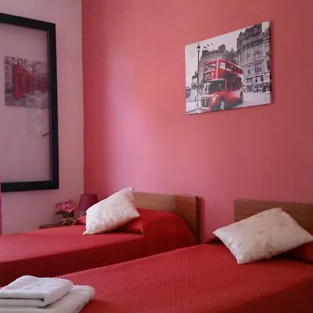 לינה וארוחת בוקר Bella