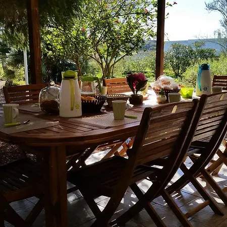 Bella Bed & Breakfast Calasetta